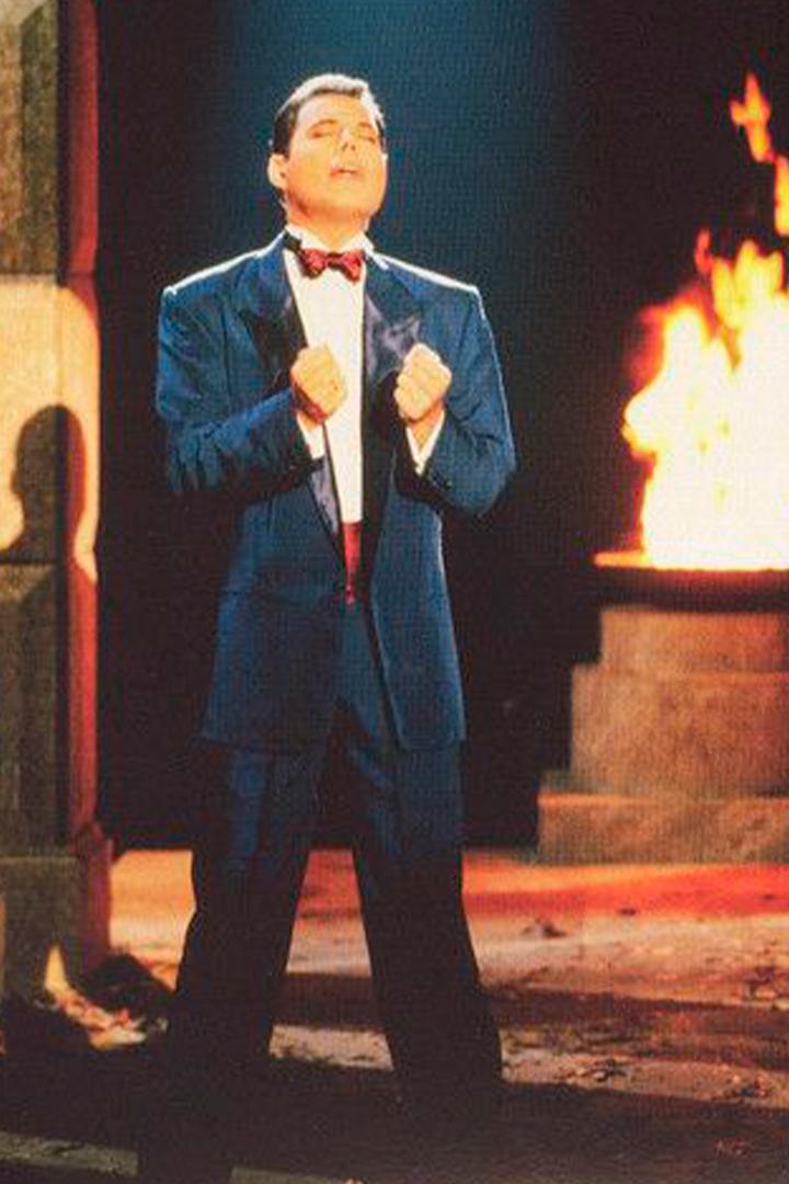 Freddie Mercury, Montserrat Caballe. The Golden Boy (freddie-mercury-montserrat-caballe-the-golden-boy) Музыка