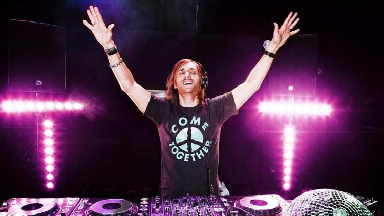 Постер Hands Up 4 David Guetta!