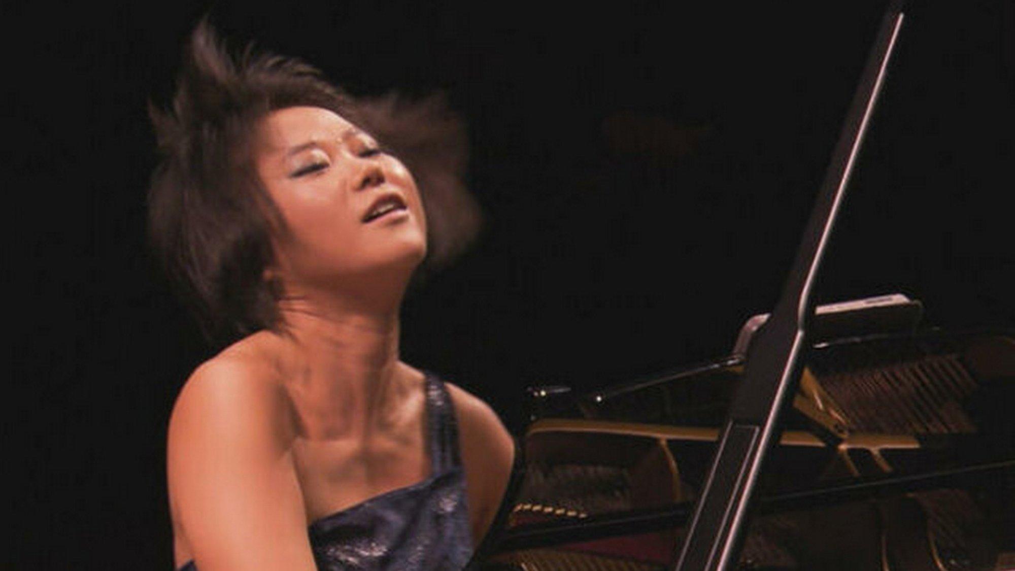 Ван Юйцзя и Готье Капюсон в Парижской филармонии: Франк, Шопен (van-jujtszja-i-gote-kapjuson-v-parizhskoj-filarmonii-frank-shopen) Музыка