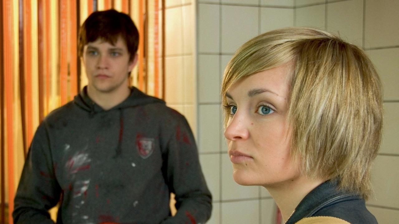 Мелкая рыбёшка (melkaja-rybeshka) Фильм 2009