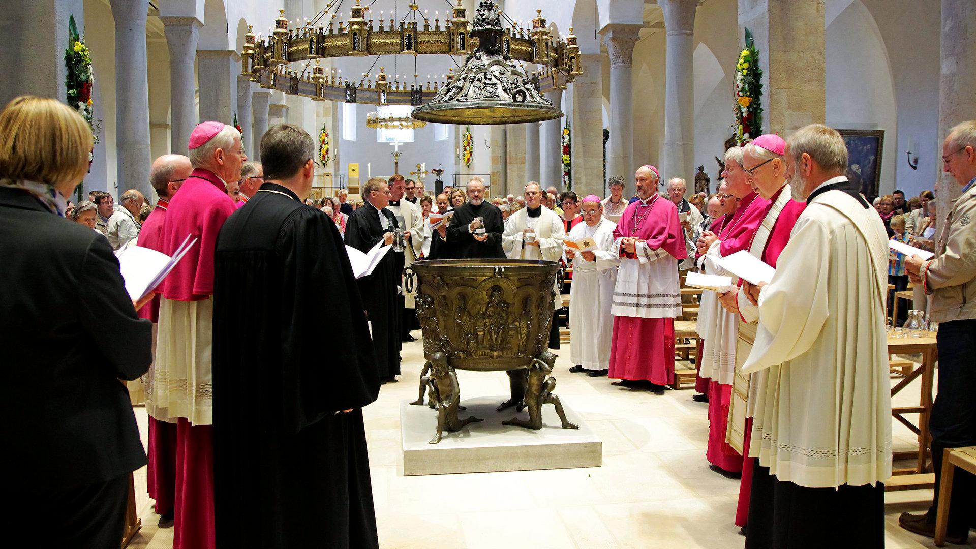 Ökumenischer Silvestergottesdienst (kumenischer-silvestergottesdienst) Познавательное