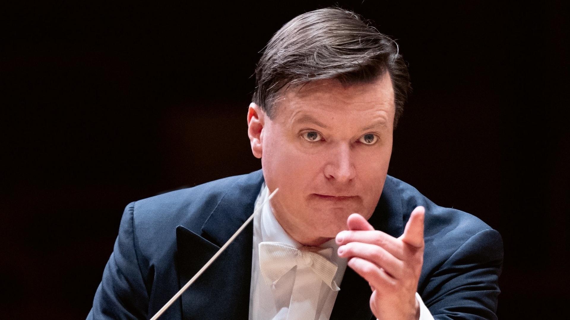 Дрезденская государственная капелла и Кристиан Тилеманн: Симфонии № 1 и 2 Шумана (drezdenskaja-gosudarstvennaja-kapella-i-kristian-tilemann-simfonii-1-i-2-shumana) Музыка