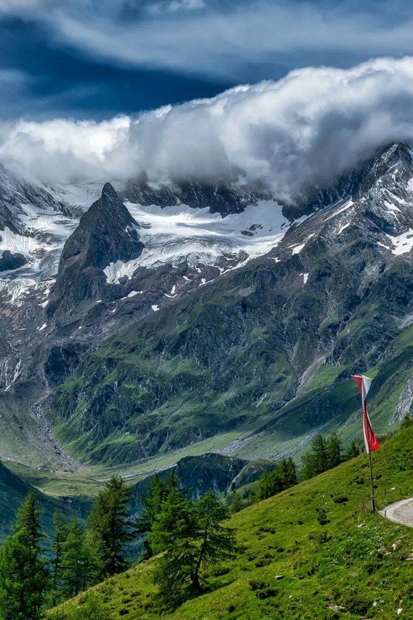 Suisse, coeur des alpes (suisse-coeur-des-alpes) Документальный фильм