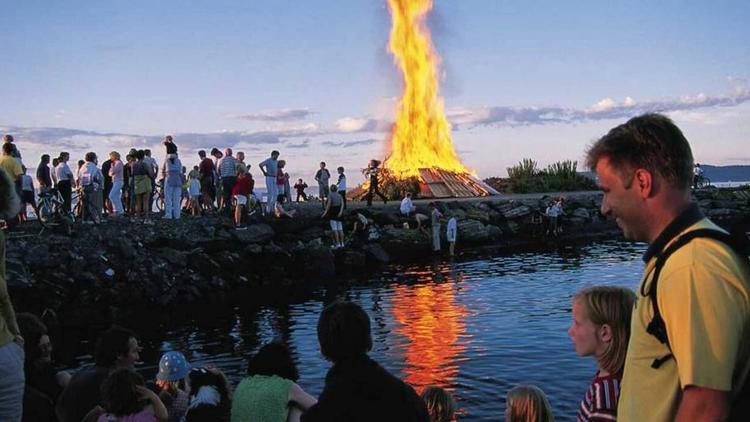 Постер Mittsommer in Norwegen