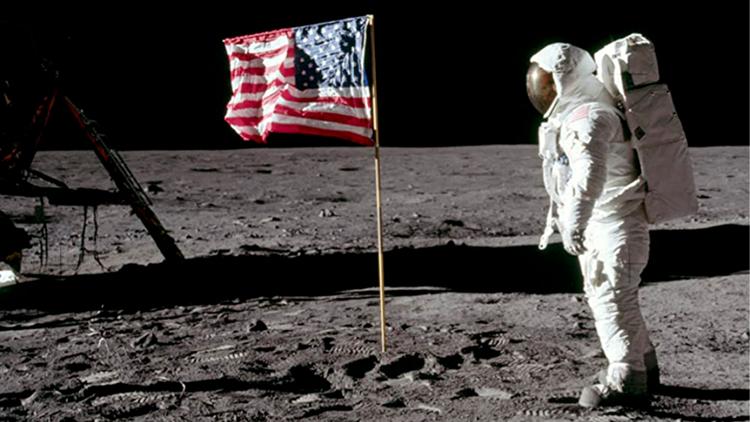 Постер Truth Behind the Moon Landing