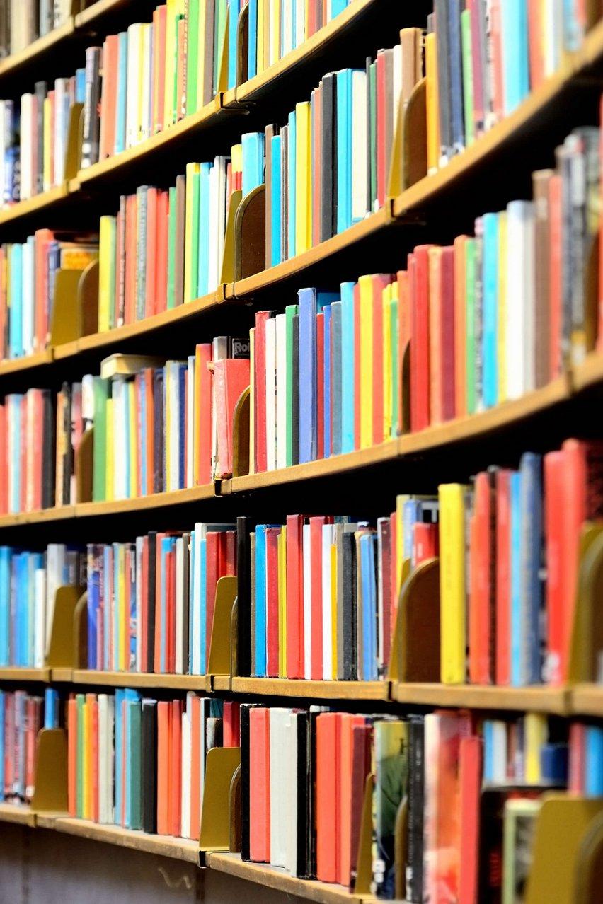 Your Private Library (your-private-library) Сериал