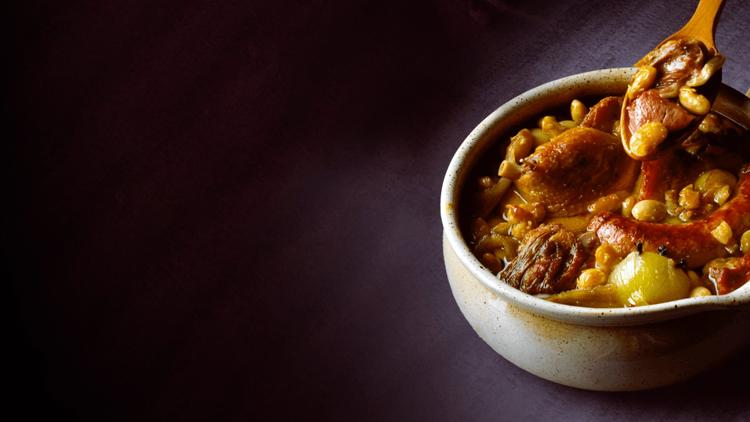 Постер Cassoulet: la faim des haricots ?