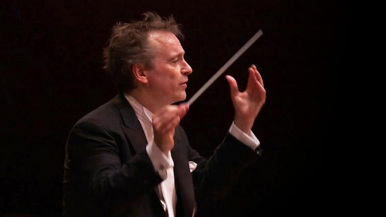 Постер Jonathan Nott and the Orchestre de la Suisse Romande: Britten, Shostakovich