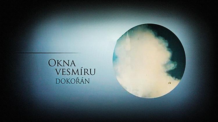 Постер Okná vesmíru dokorán