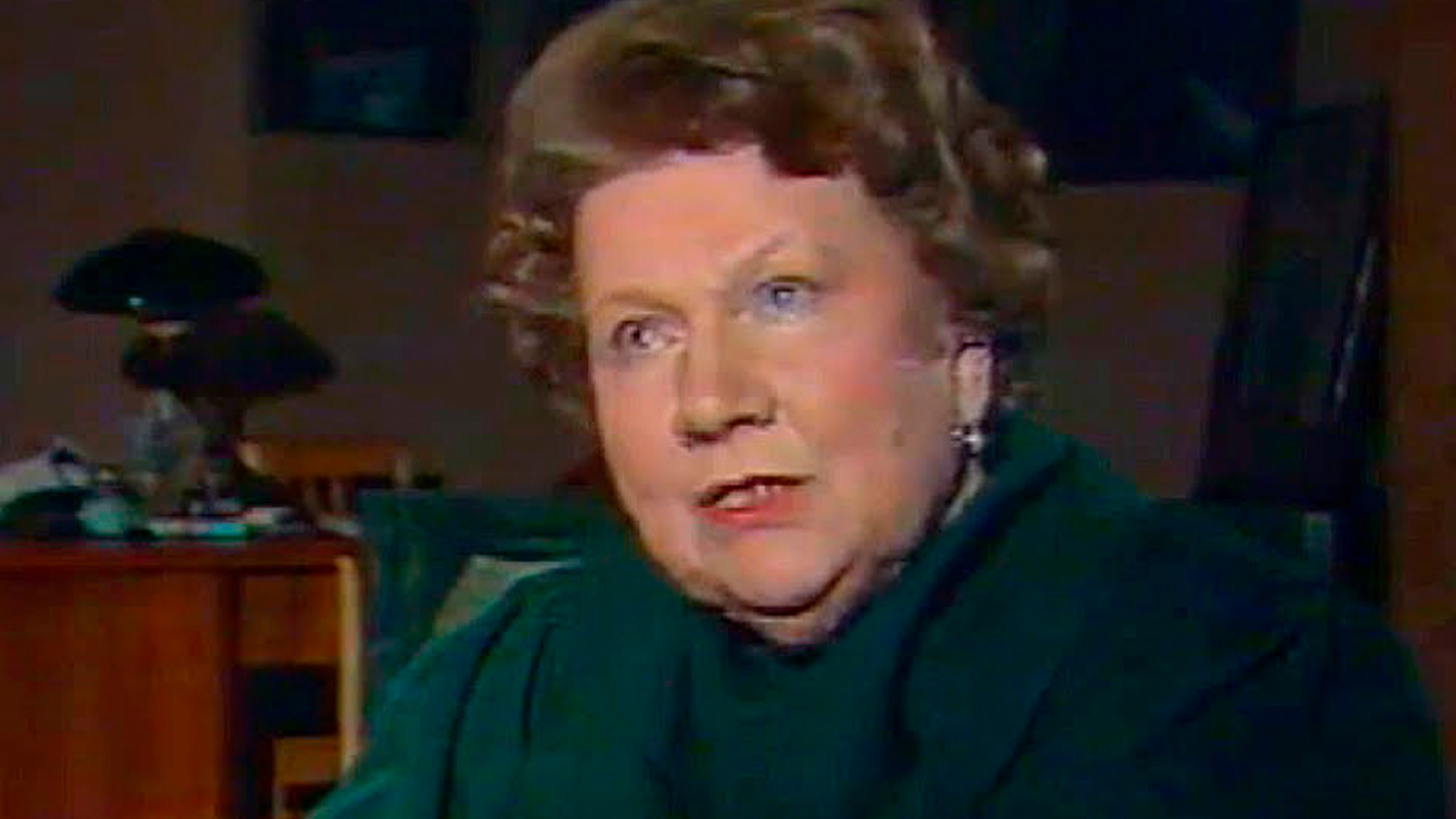 Нина Сазонова... Судьбы моей простое полотно... (nina-sazonova-sudby-moej-prostoe-polotno) Документальный фильм