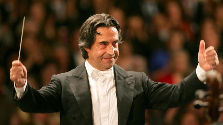 Постер Riccardo Muti and the Berlin Philharmonic Orchestra : Requiem by Verdi