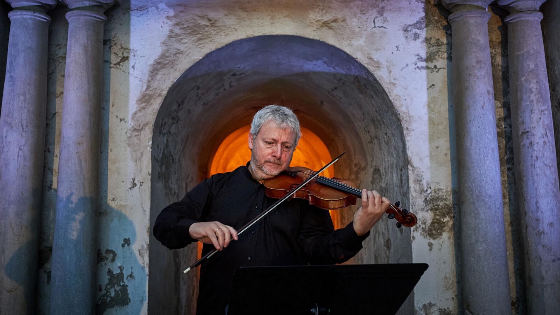 Фабио Бьонди на фестивале Гранады: Бах (fabio-bondi-na-festivale-granady-bah) Музыка