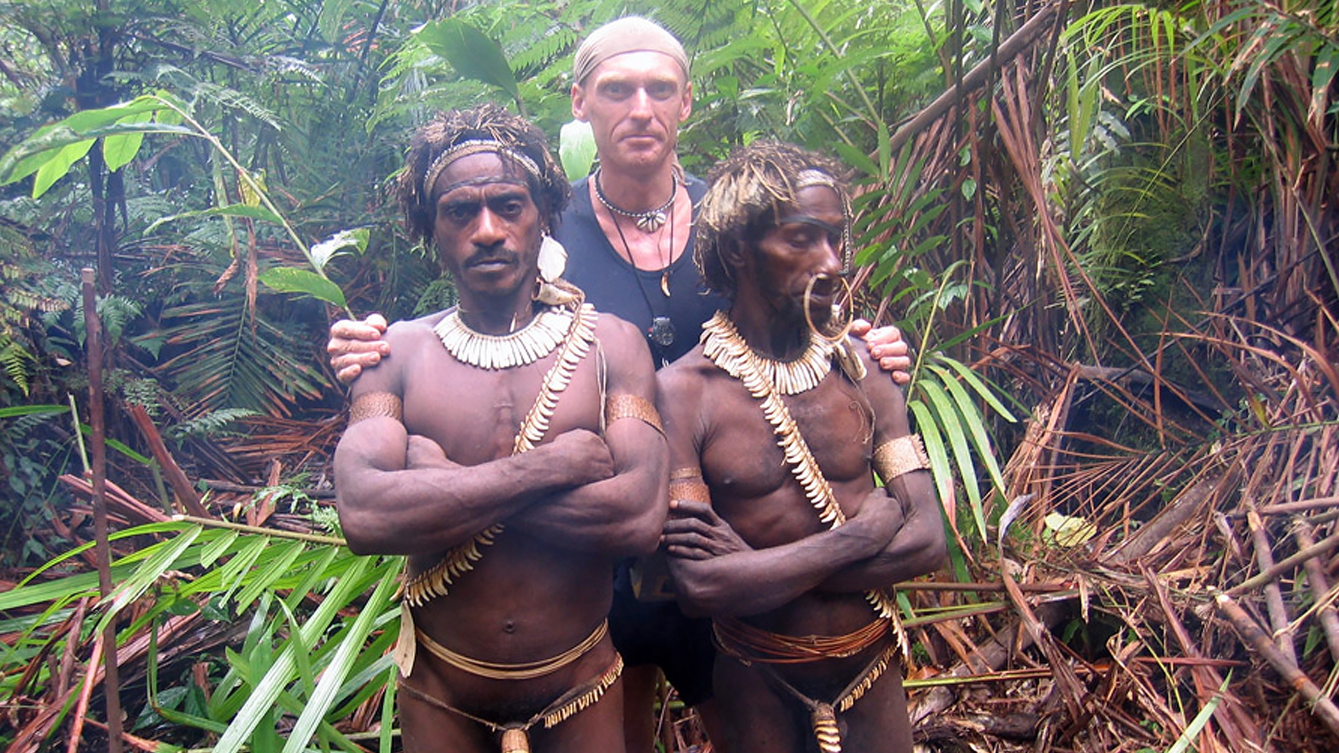 In the Shadow of the Skulls (in-the-shadow-of-the-skulls) Документальный фильм