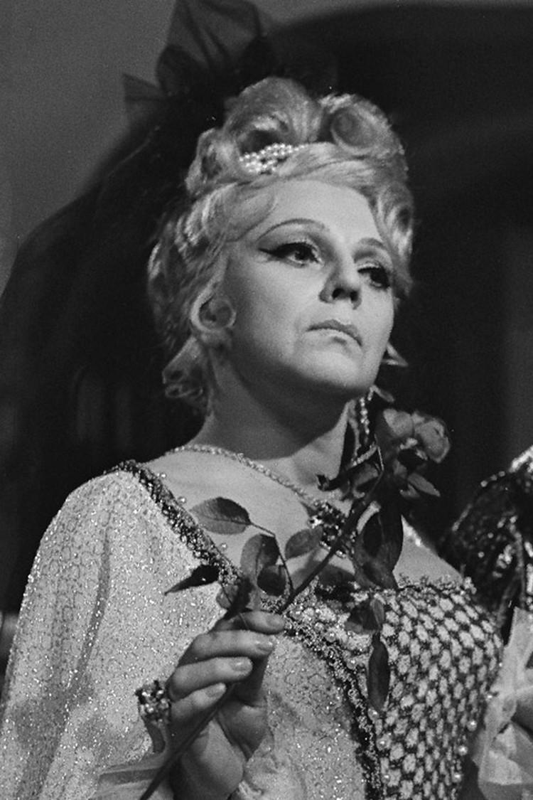 Královna Černá růže (krlovna-ern-re) Фильм 1972