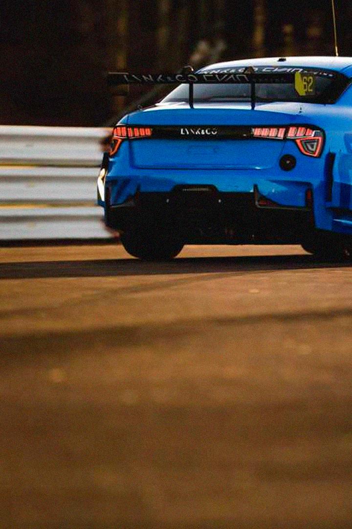 Автоспорт. WTCR. Этап 3 на трассе Хунгароринг, Венгрия. Обзор (avtosport-wtcr-etap-3-na-trasse-hungaroring-vengrija-obzor) Досуг, хобби