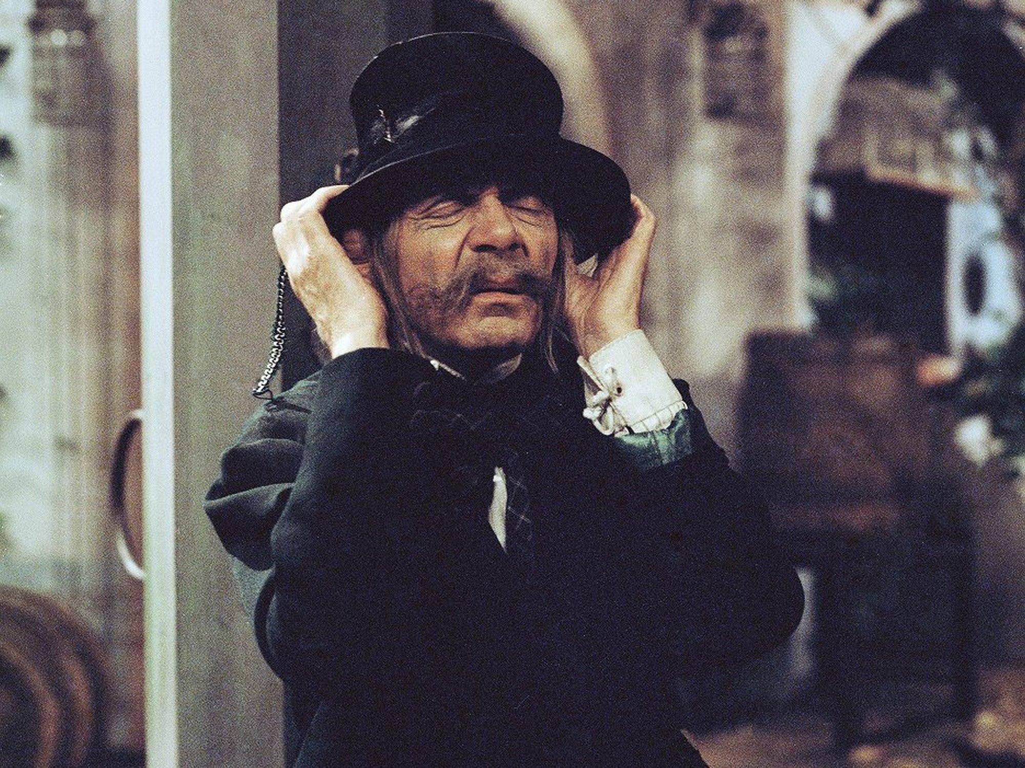 Dům U tří vlaštoviček (dm-u-t-vlatoviek) Фильм 1984