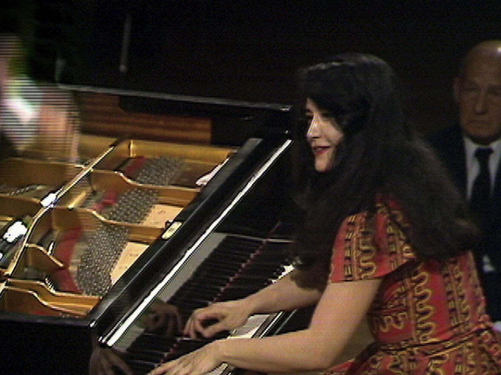 Марта Аргерих исполняет Чайковского и Прокофьева (marta-argerih-ispolnjaet-chajkovskogo-i-prokofeva) Музыка