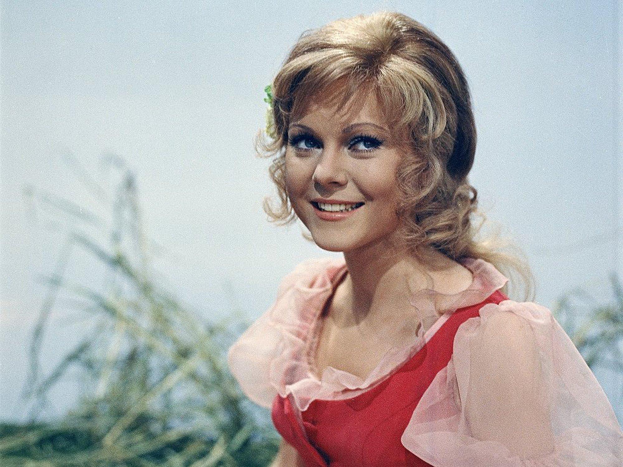 Panenka z vltavské tůně (panenka-z-vltavsk-tn) Фильм 1976