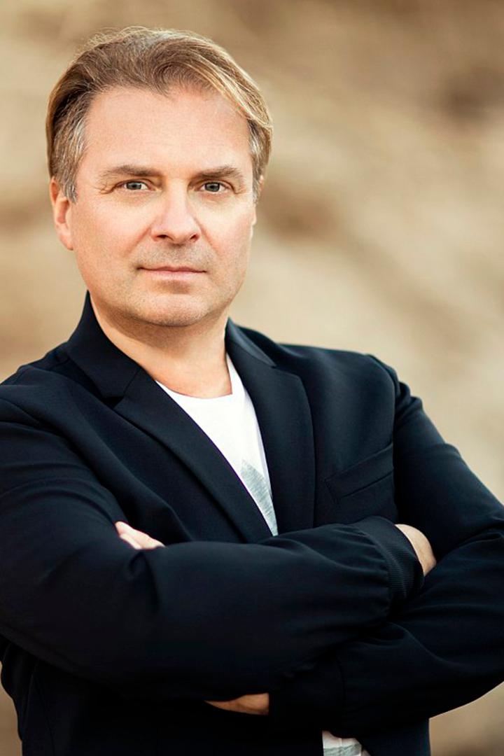 Александр Добронравов (aleksandr-dobronravov) Музыка