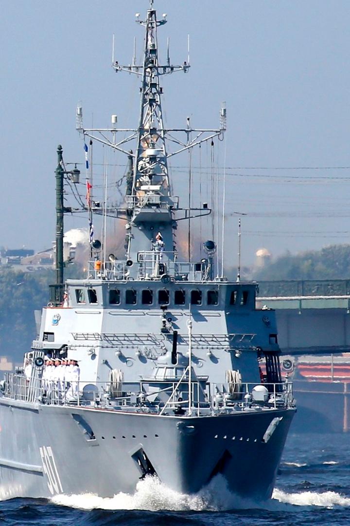 Торжественный парад ко Дню Военно-морского флота РФ (torzhestvennyj-parad-ko-dnju-voenno-morskogo-flota-rf) Другое