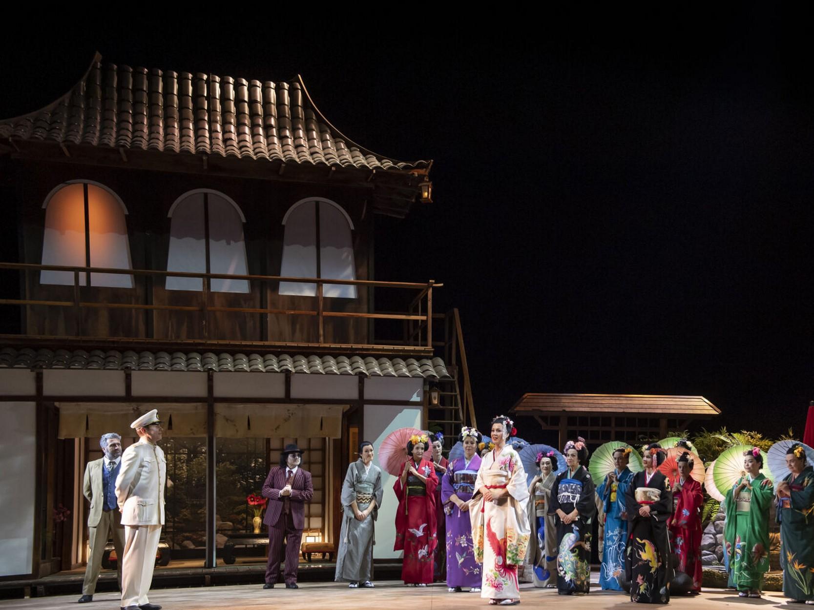 «Мадам Баттерфляй» Пуччини в Королевской опере Валлонии (madam-batterfljaj-puchchini-v-korolevskoj-opere-vallonii) Музыка