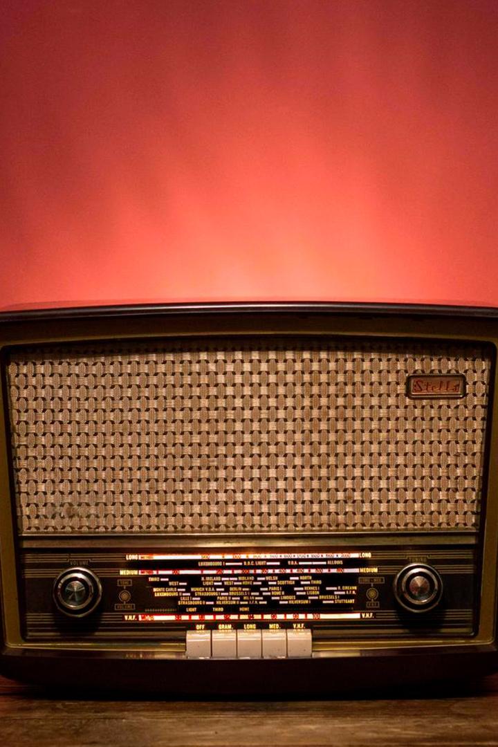 Кыргыз радиосуна 60 жыл (kyrgyz-radiosuna-60-zhyl) Документальный фильм