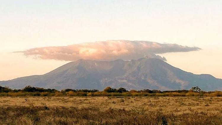 Постер Nicaragua – Von Wasser und Vulkanen