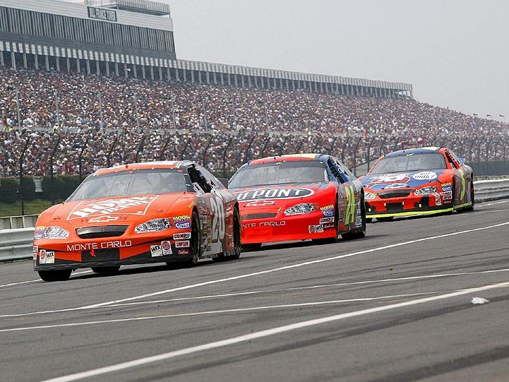 Наскар 3D (naskar-3d) Документальный фильм