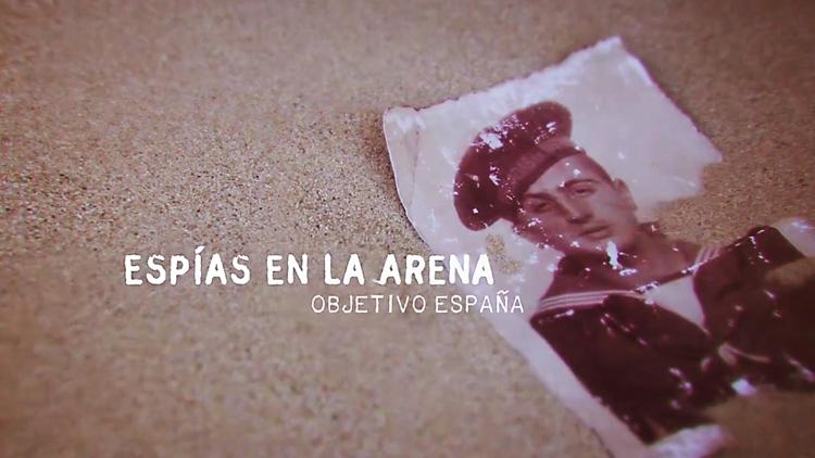 Постер Espías en la arena. Objetivo España