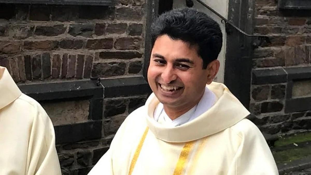 Indische Pfarrer für Deutschland (indische-pfarrer-fr-deutschland) Познавательное