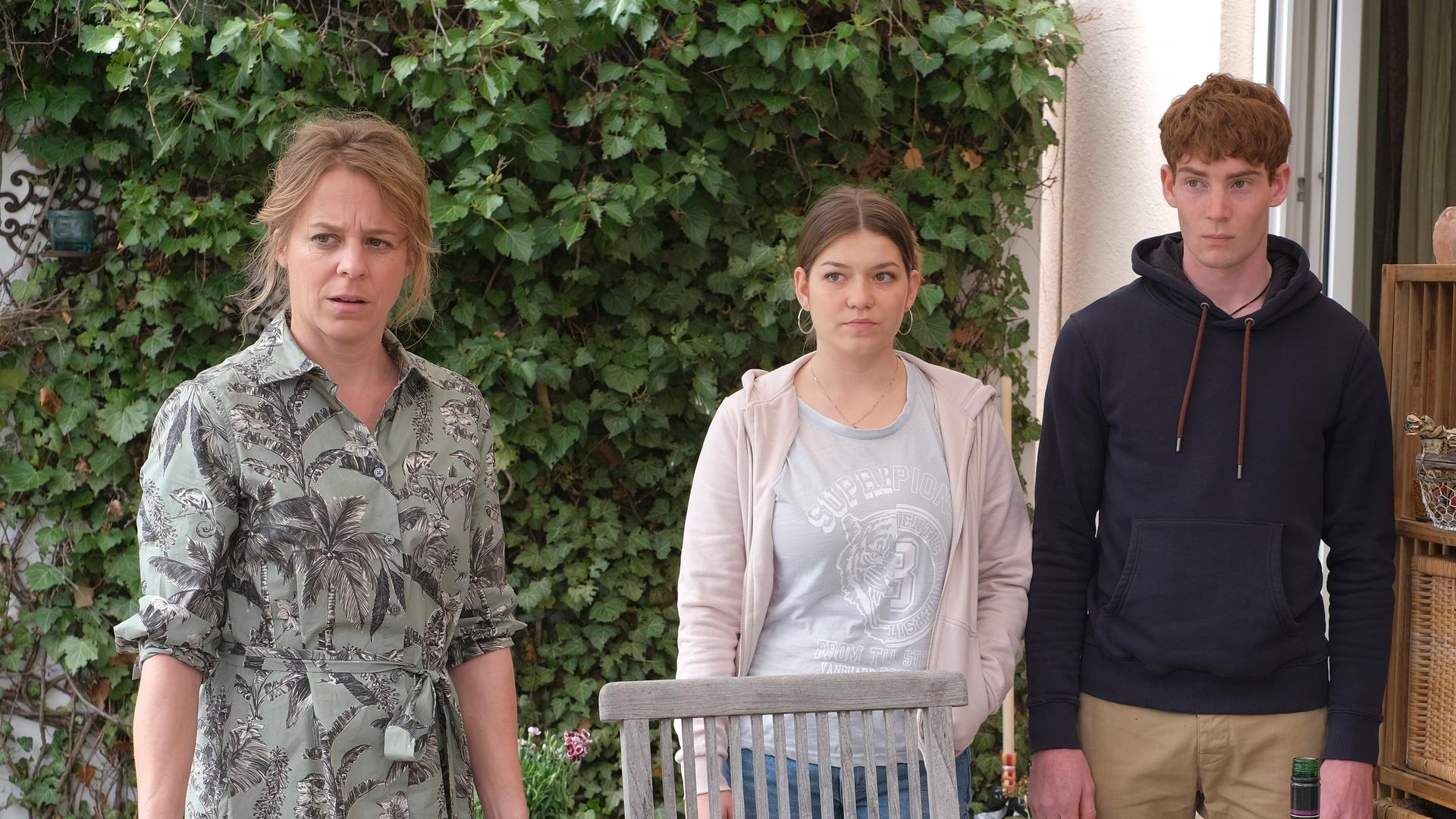 Annie (annie) Сериал 2022