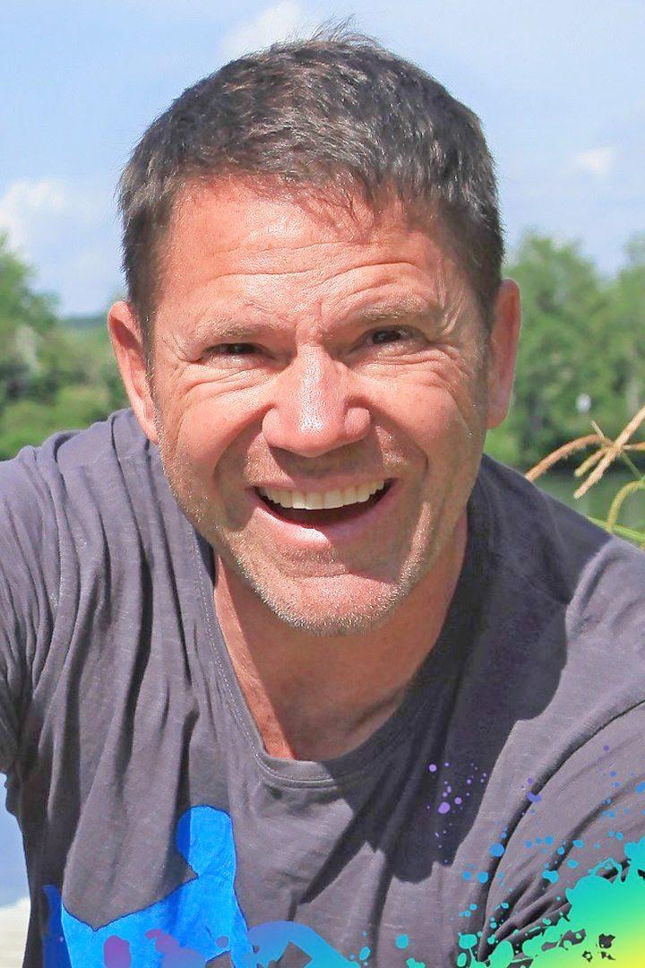 DIY Deadly with Steve Backshall (diy-deadly-with-steve-backshall) Документальный сериал