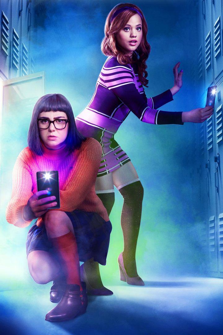 Дафна и Велма (dafna-i-velma) Фильм 2018