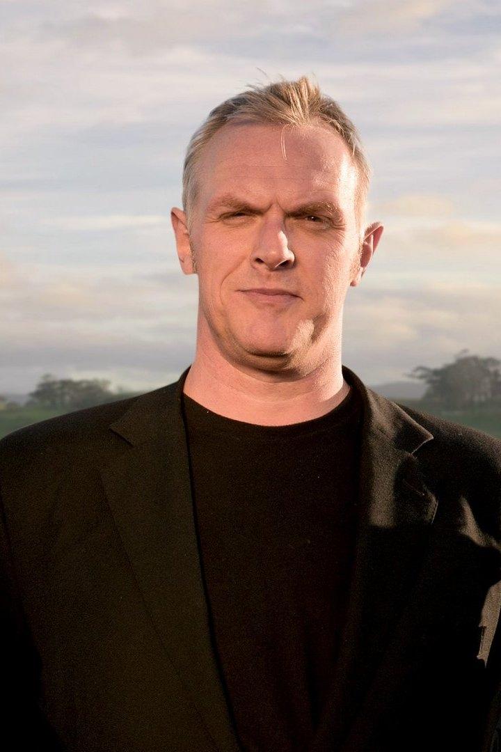 Greg Davies: The Back of My Mum's Head (greg-davies-the-back-of-my-mums-head) Досуг, хобби