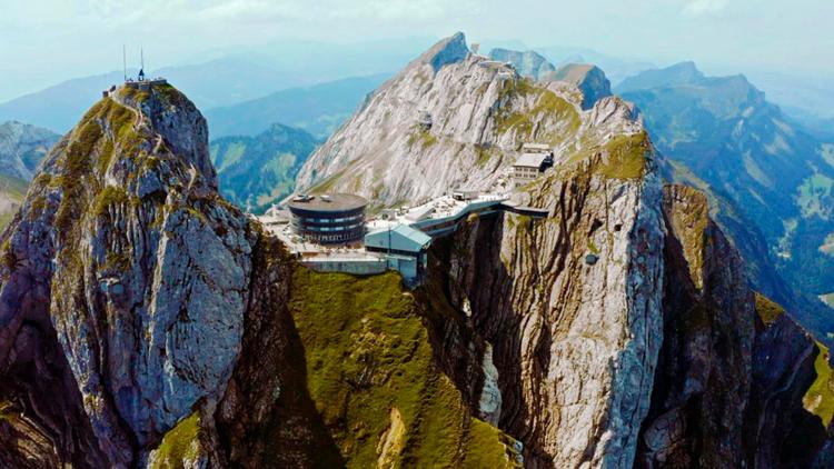 Постер Spektakuläre Bergbahnen der Schweiz