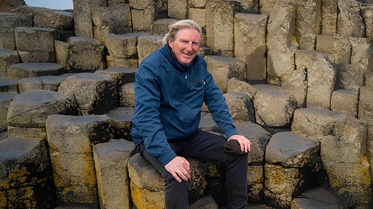 Adrian Dunbar's Coastal Ireland (adrian-dunbars-coastal-ireland) Досуг, хобби