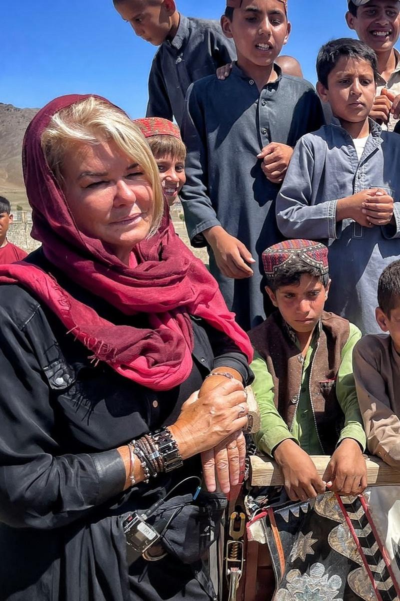 Women At War: Afghanistan (women-at-war-afghanistan) Документальный фильм