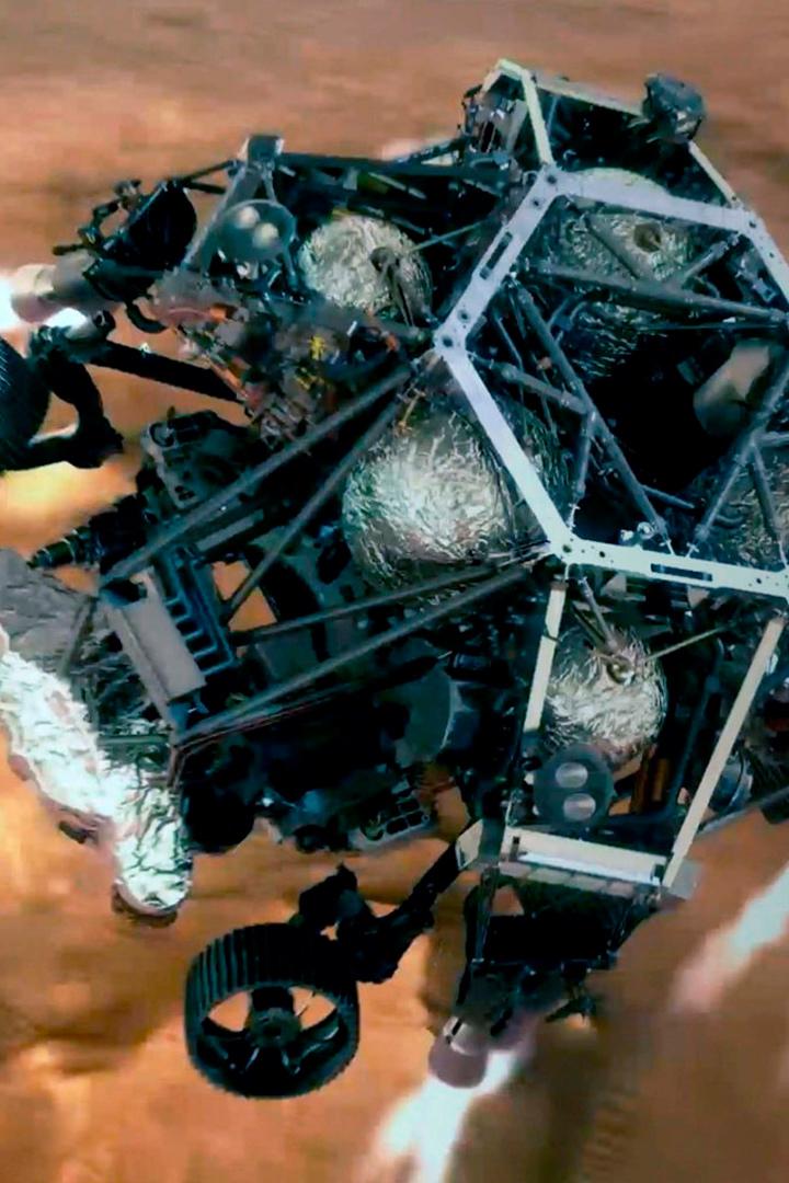 Une année sur Mars avec Perseverance (une-anne-sur-mars-avec-perseverance) Документальный фильм