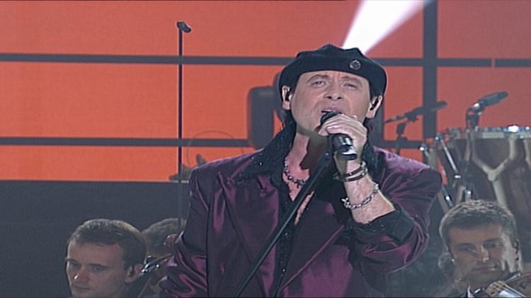 Постер Scorpions With The Berliner Philharmoniker: Moment Of Glory