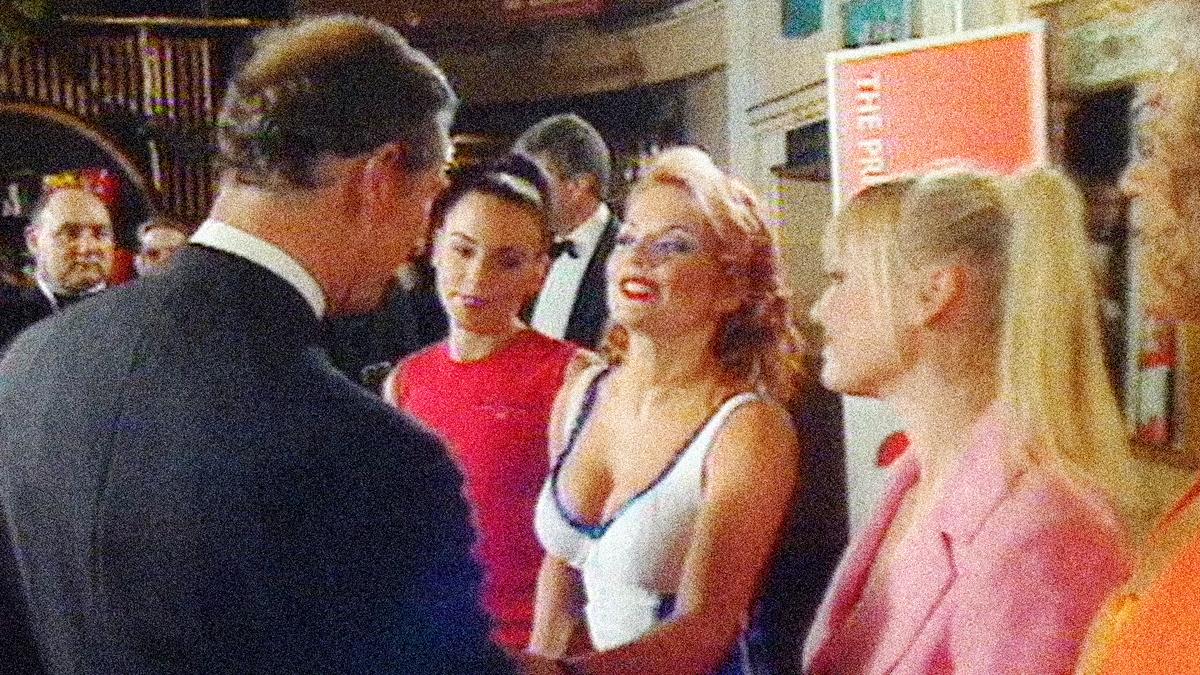 Kā «Spice Girls» meitenes mainīja pasauli (k-spice-girls-meitenes-mainja-pasauli) Документальный фильм