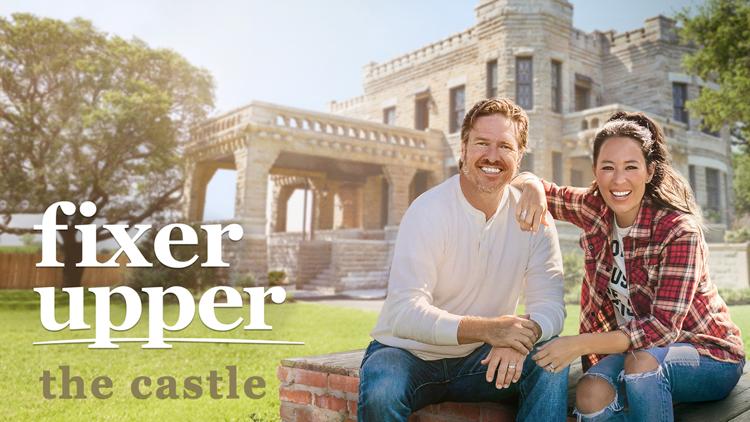 Постер Fixer Upper: The Castle