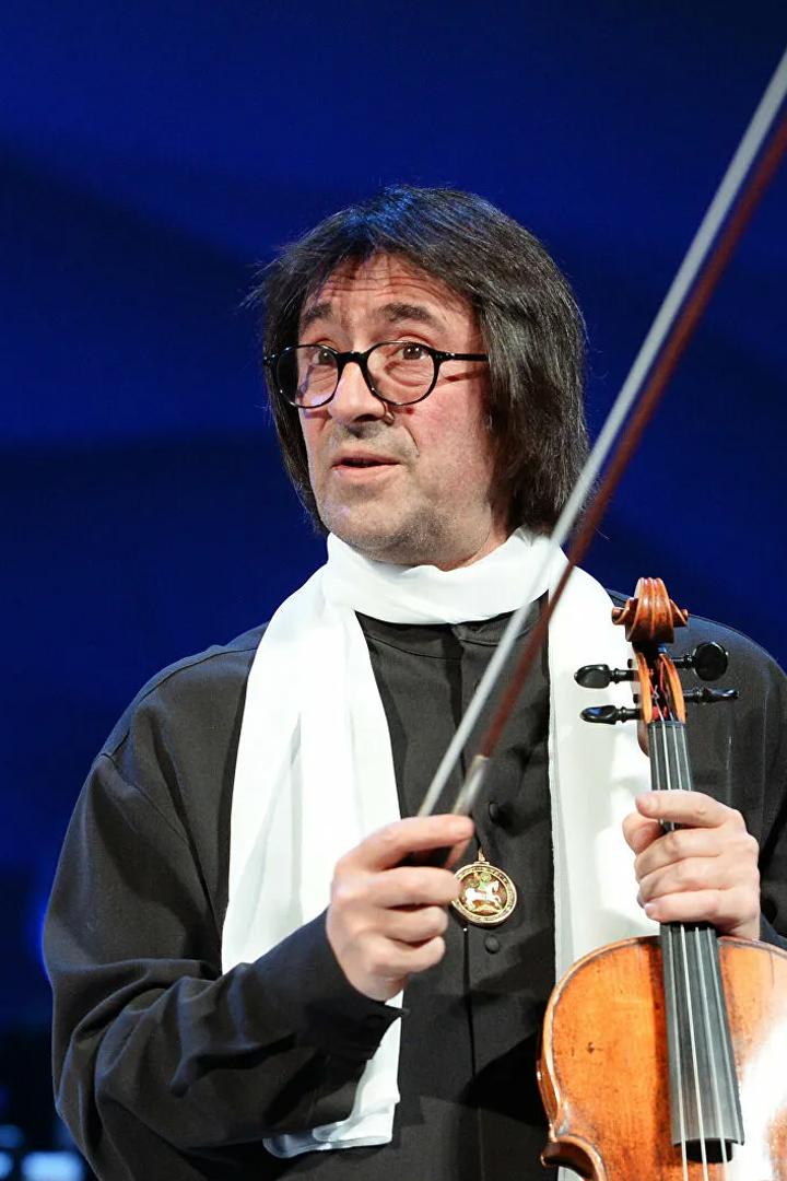 Юрий Башмет и Всероссийский юношеский симфонический оркестр (jurij-bashmet-i-vserossijskij-junosheskij-simfonicheskij-orkestr) Музыка