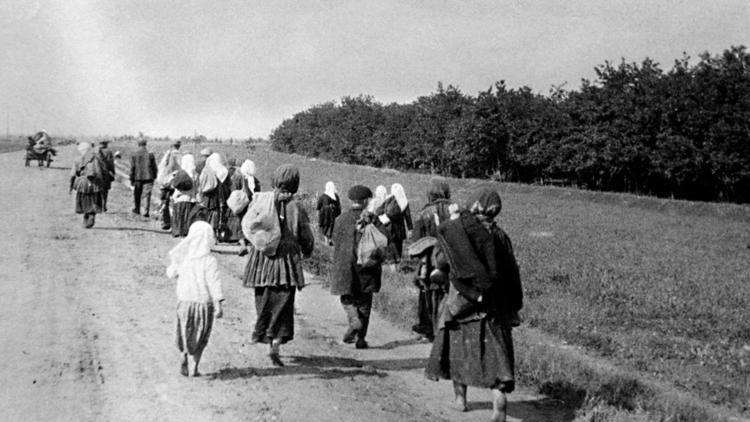 Постер Moissons sanglantes-1933, la famine en Ukraine