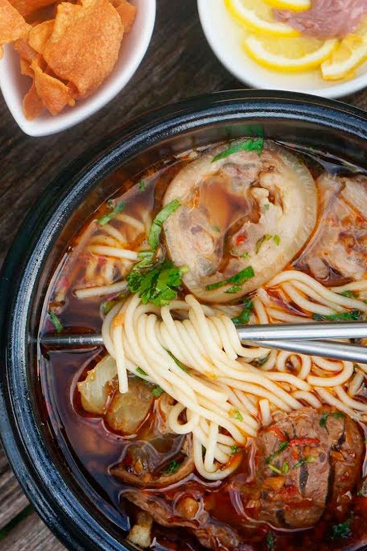 Getting to know bun bo Hue. Hue beef noodles (getting-to-know-bun-bo-hue-hue-beef-noodles) Досуг, хобби