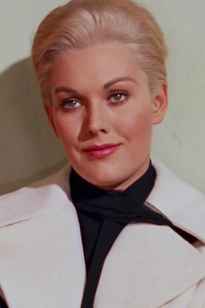 Kim Novak, el alma rebelde de Hollywood (kim-novak-el-alma-rebelde-de-hollywood) Документальный фильм