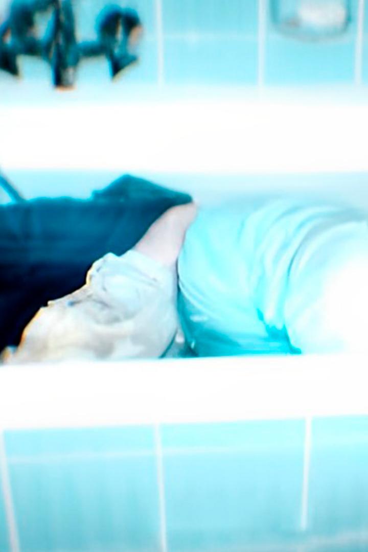 Tod in der Badewanne – Mord oder Unfall? (tod-in-der-badewanne-mord-oder-unfall) Документальный фильм