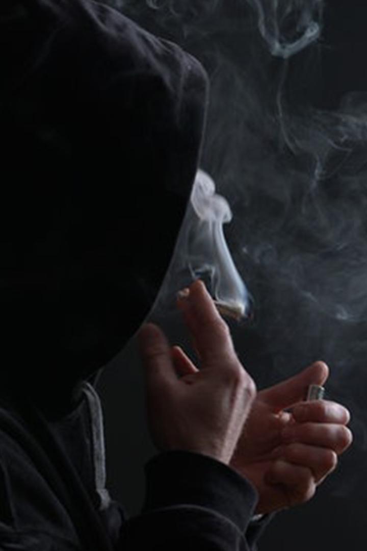 Generation Cannabis – Legal, illegal, scheißegal? (generation-cannabis-legal-illegal-scheiegal) Документальный фильм
