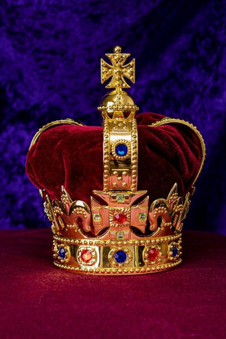 A King for all? Your say (a-king-for-all-your-say) Познавательное