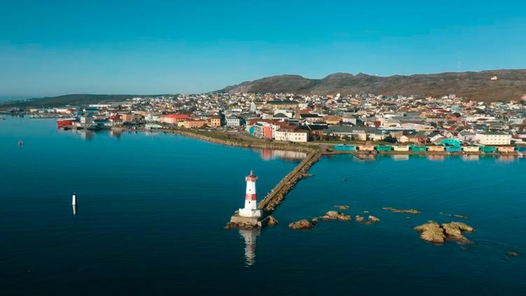 Постер Ein Stück Frankreich in Nordamerika – Die Inseln Saint-Pierre et Miquelon