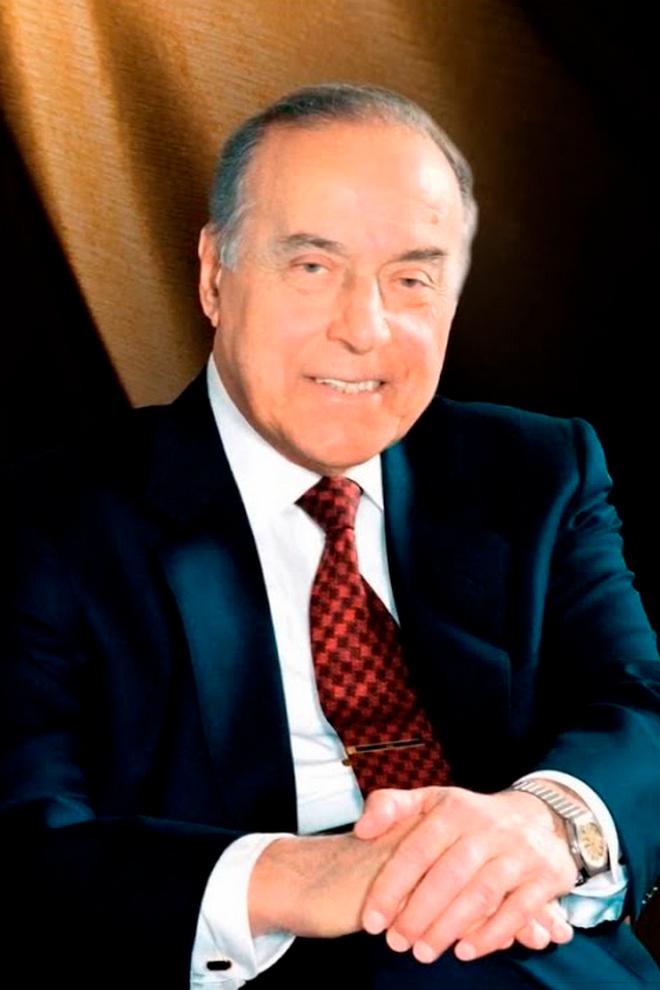 Heydər Əliyev xatirələrdə (heydr-liyev-xatirlrd) Документальный фильм